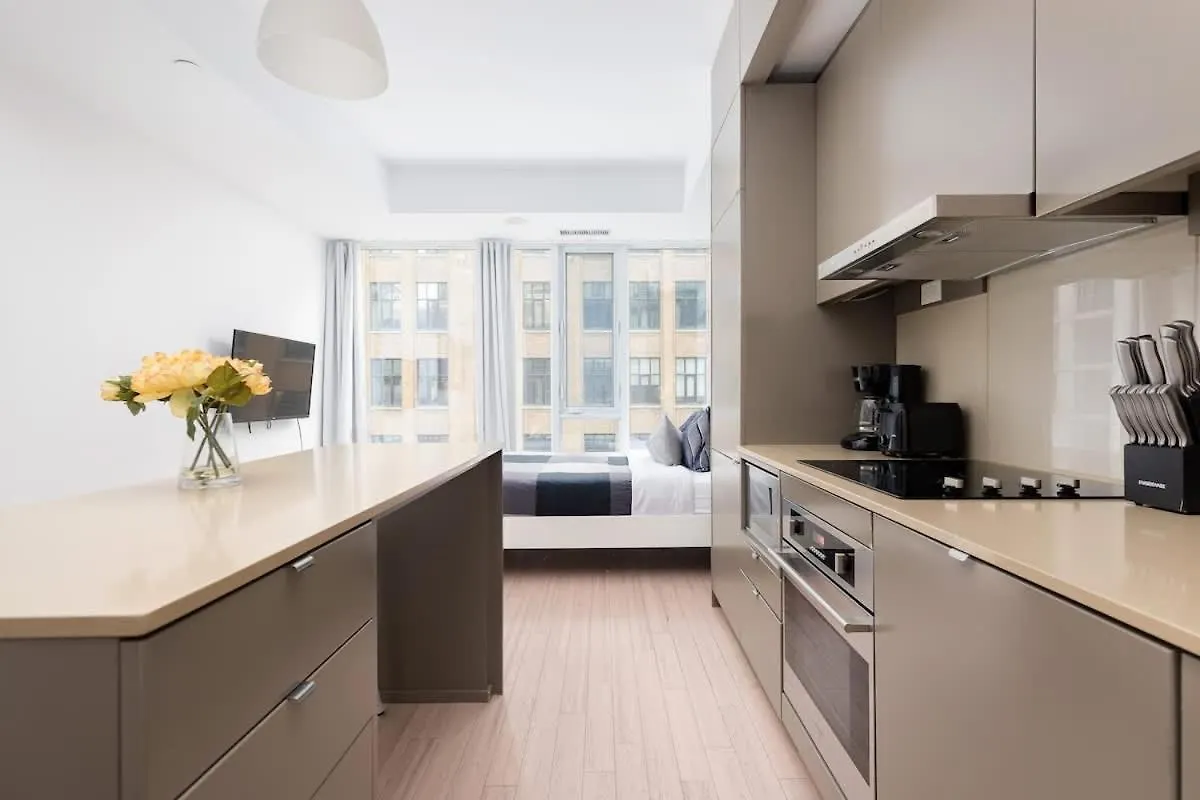 Central Studio Condo Perfect City Escape Toronto Canada